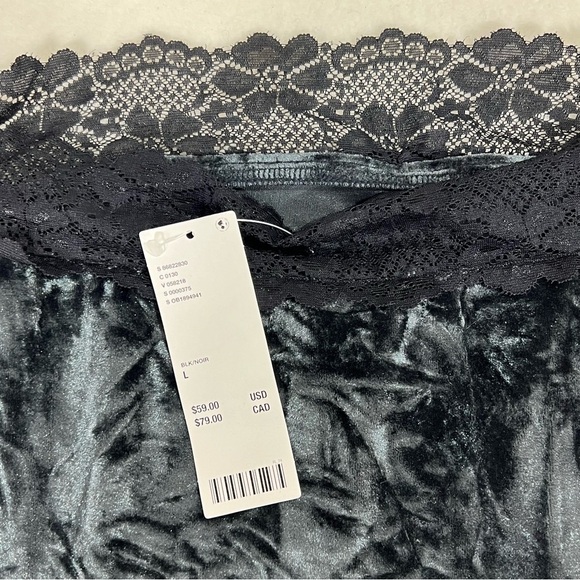 Kimchi Blue Ryder Velvet & Lace Mini Dress NWT Size Large - Picture 15 of 16